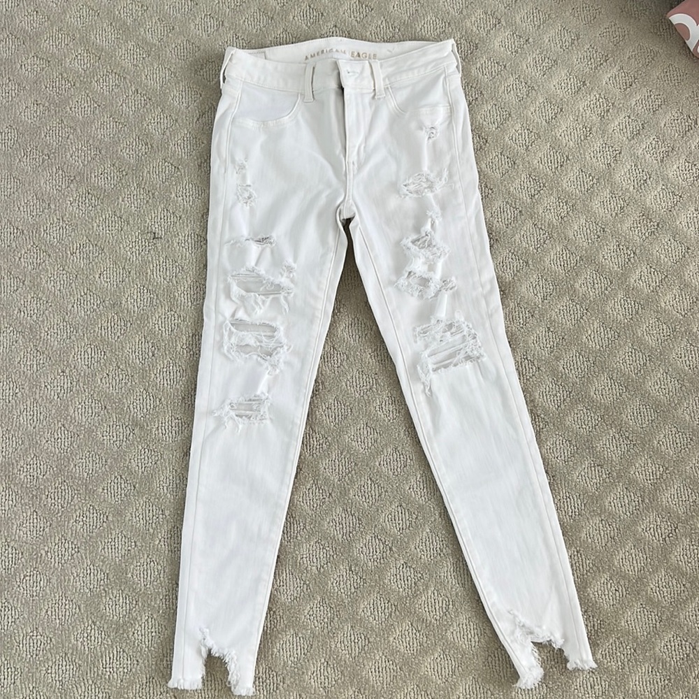 American Eagle White Jeans